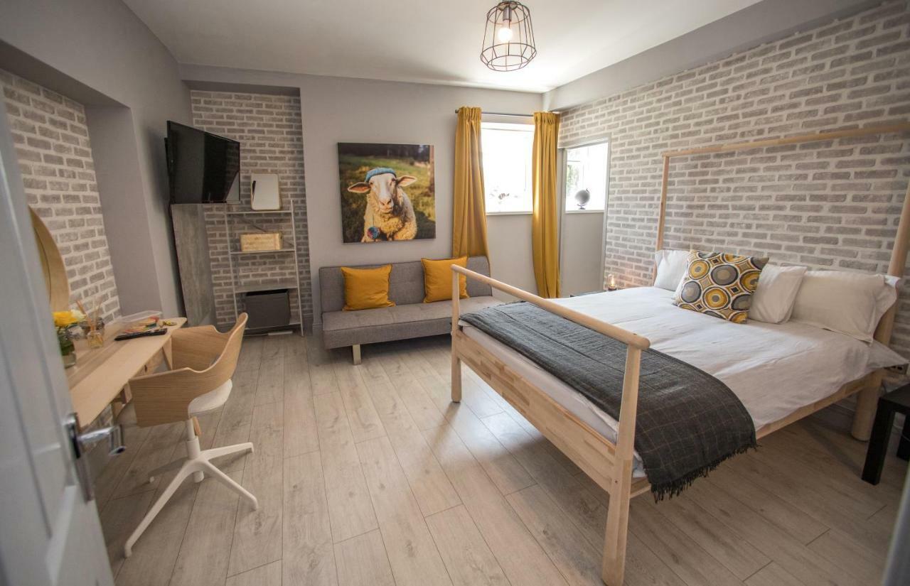 Apartment James' Place At Dowlais *